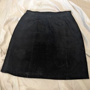 90s black suede high waisted A-line mini skirt brand Winlet